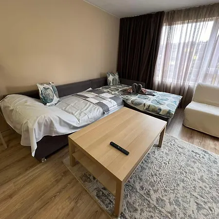 Johannesburg Spacious Family W Free Parking And Playground Apartment